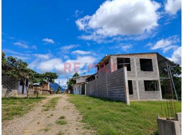 Casa · 121m² · Venta de Propiedad con Casa de 2 Niveles en Construcción – Yántalo 396 m² de Terreno