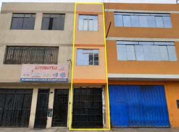 Local comercial · 105m² · 3 Dormitorios · Venta de Local Comercial en Av Naranjal Los Olivos