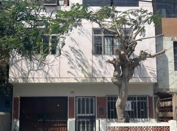 Fachada · Local en Alquiler