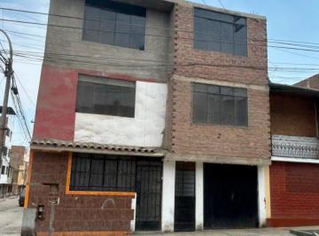 Casa de 1 habitación, Lima · Casa en Esquina en Venta - San Juan de Lurigancho - Mariscal Caceres