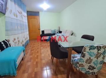 Departamento de 2 habitaciones, Lima · Departamento en 3er Piso en Venta, Edificio con Ascensor