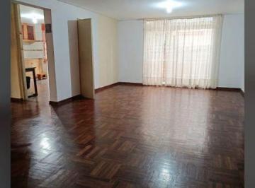 Casa de 4 habitaciones, Lima · Vendo Casa en San Miguel Cerca Av La Marina, Plaza San Miguel, Upc, Catolica, San Marcos