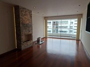 Departamento de 3 habitaciones, Lima · Lindo Departamento en La Tradicional Av Dos de Mayo, con Muy Buena Distribucion y Areas Comunes.