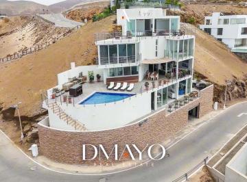 Casa · 526m² · 6 Dormitorios · 4 Estacionamientos · Venta Casa Poseidón de 938 m² con 6 Dorm. y 4 Cocheras