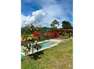 Terreno / Lote , San Martin · Mas de 1900 m² con Casa de Estreno y Piscina – Condominio Las Fincas, Tarapoto
