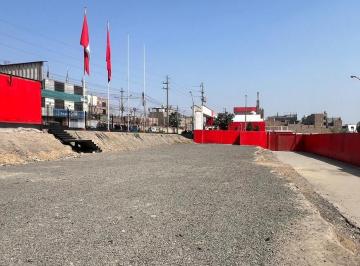 Terreno / Lote , Lima · Vendo Imponente Terreno Comercial de 1,609 m² con 87 m de Frente | Santa Clara - Ate