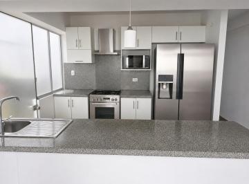 Departamento de 2 habitaciones, Lima · Cerca a Pentagonito, 2 Dorm + 1 Servicio con A/c y Cochera