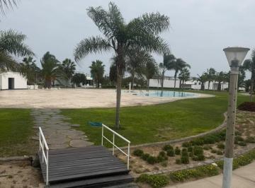 Terreno / Lote · 308m² · ¡Oportunidad Única! Terreno en Playa Coral, Km 93.5 Panamericana Sur