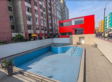 Local comercial , Lima · Vendo Exclusivo Local Comercial de 456 m² | con Piscina en Ate
