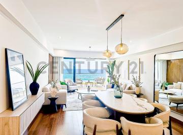 Departamento · 156m² · 3 Dormitorios · 2 Estacionamientos · Se Vende Departamento de 3 Dorm. con Balcón | Vista Al Mar - Miraflores