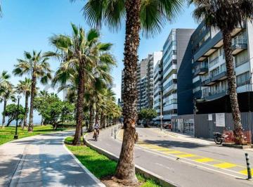 Departamento · 78m² · 2 Dormitorios · 1 Estacionamiento · Venta de Departamento de 2 Dorm. | Vista Lateral Al Mar - Miraflores |77 m²