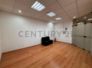 Oficina comercial · 18m² · Oficina Corporativa en Alquiler – Corazon de Miraflores