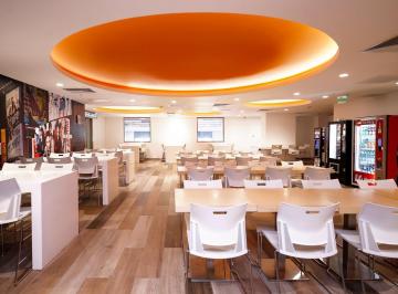 Oficina comercial · 261m² · Alquiler de Oficinas
