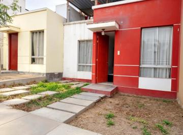 Casa · 74m² · 2 Dormitorios · Se Vende Casa Acogedora en Condominios Villa Club 5 en Carabayllo