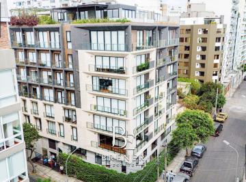 Departamento · 111m² · 3 Dormitorios · 2 Estacionamientos · Departamento con Balcón, Vista Al Mar a Pasos del Malecón