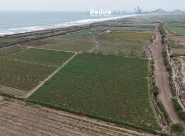 Terreno / Lote · 42320m² · ¡Venta Terreno 4.232 Has a Pocos Minutos del Megapuerto Chancay!