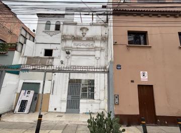 Local comercial · 241m² · 6 Dormitorios · 4 Estacionamientos · Local en Venta en Jesus María