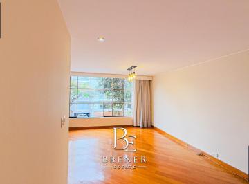 Departamento · 140m² · 3 Dormitorios · 2 Estacionamientos · Departamento con Vista Externa a Pasos de Parque.