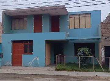 Casa de 5 habitaciones, Lima · Vendo Amplia y Estratégica Casa Familiar de 259 m² en Comas: Máximo Confort