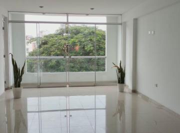 Departamento de 3 habitaciones, Lima · Departamento Cerca a La Estación Ayacucho en 3er Piso con Ascensor