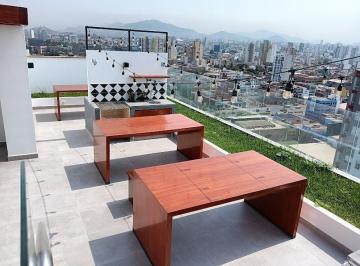 Departamento · 72m² · 3 Dormitorios · 1 Estacionamiento · Departamento en Alquiler Estreno Vista Exterior