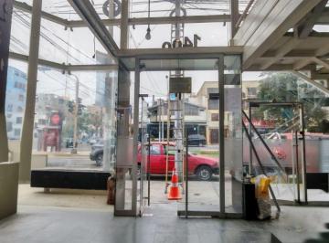 Local comercial en Alquiler San Luis · Local de 180 m² en Alquiler en Zona Alto Flujo Peatonal y Vehicular en La Almudena