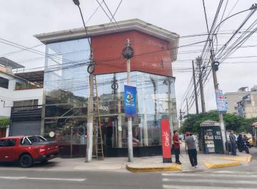 Local comercial , Lima · Alquilo Local de 540 m² en El Cruce de 2 Avs de Alto Transito Peatonal y Vehicular