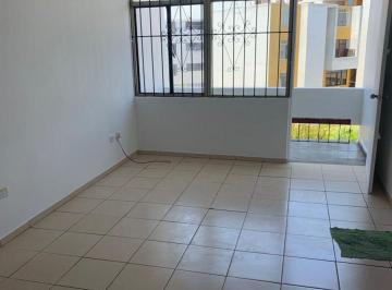 Departamento de 3 habitaciones, Lima · ¡Ocasión! Amplio Departamento de 101 m² en Condominio Palomino II – Cercado de Lima
