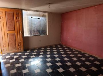 Casa de 5 habitaciones, San Roman · Casa en Esquina en Venta – Juliaca | Cerca a Senati y Salida a Puno