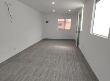 Oficina comercial , Lima · Oficina a Puerta Cerrada, 2 Ambientes