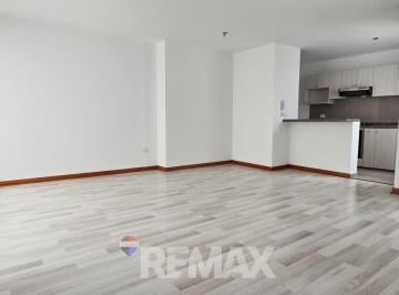 Departamento · 88m² · 2 Dormitorios · 1 Estacionamiento · Vendo Moderno Duplex de Estreno + Aires en Surquillo, Limite con San Isidro
