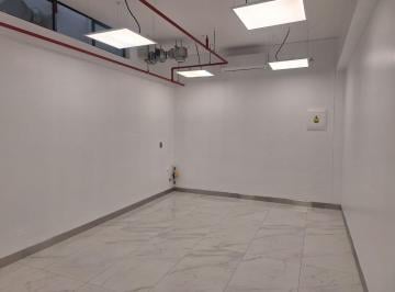 Oficina comercial · 22m² · 1 Estacionamiento · Oficina en Alquiler de 22 m² - Miraflores/ 1 Estacionamiento