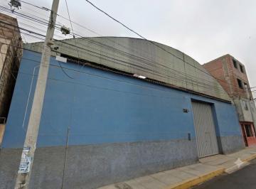 Local comercial · 560m² · Local Comercial de 460 m en Huaral Frente a un Parque - a 3 Km del Puerto de Chancay