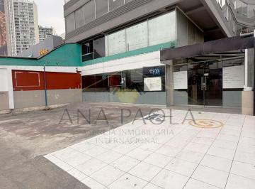 Local comercial · 350m² · 7 Estacionamientos · Local Comercial Puerta a Calle.