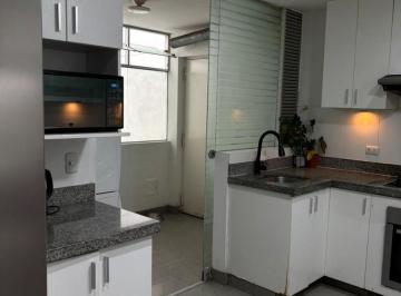 Departamento de 3 habitaciones, Lima · Venta Departamento Top en Las Casuarinas: Vista Panorámica y Máxima Seguridad