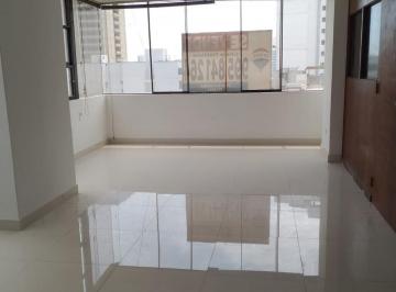 Oficina comercial · 95m² · 2 Dormitorios · ¡Oportunidad Única! Oficina en Venta – Av Arequipa