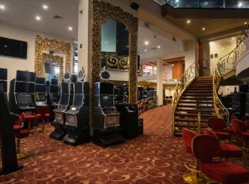 Local comercial , Lima · En Venta El Icónico Inmueble "Casino Fiesta" en El Corazón de Miraflores