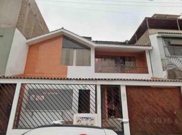 Local comercial · 476m² · 10 Dormitorios · 1 Estacionamiento · Venta o Alquiler de Local Comercial en Zona Estratégica de Villa Maria del Triunfo, 534 m²