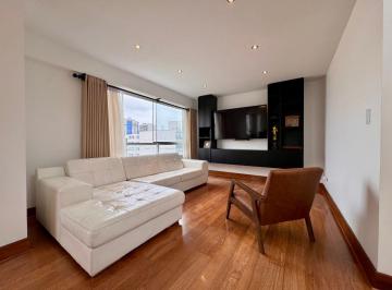 Departamento de 4 habitaciones, Lima · Triplex Remodelado y Full Amoblado con Terraza a Media Cuadra de Comandante Espinar