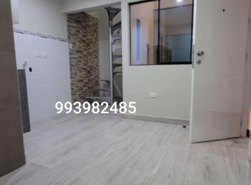 Departamento de 1 habitación, Lima · Funcional Duplex Semiamoblado a Unas Cdas de Av Brasil P. Libre 9.9.3.9.8.2.4.8.5