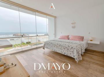 Casa · 266m² · 5 Dormitorios · 6 Estacionamientos · Se Vende Hermosa Casa de Playa con 5 Dorm. en Las Palmeras - Cerro Azul