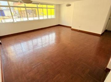 Departamento de 3 habitaciones, Lima · Venta Amplio Departamento 3 Dorm. Para Inversionistas Remodelado - Miraflores