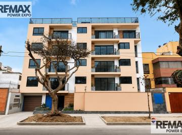 Departamento · 213m² · 3 Dormitorios · 2 Estacionamientos · Venta de Departamento de Estreno en Santiago de Surco Cerca Al Jockey Plaza y Universidad de Lima