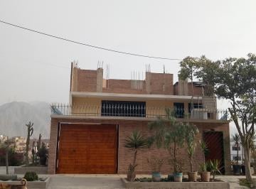 Casa de 8 habitaciones, Lima · Vendo Casa en Urbanización San Antonio de Carapongo
