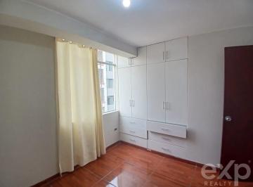Departamento · 73m² · 3 Dormitorios · Alquiler de Departamento en Piso 3 Cerca a Parque
