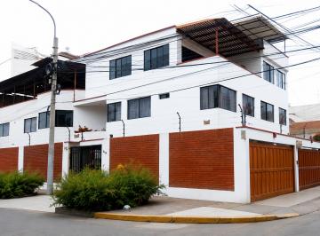 Casa de 5 habitaciones, Lima · Venta de Casa (1er Piso)