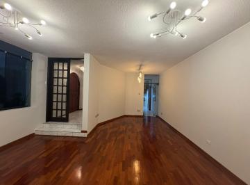 Casa · 181m² · 4 Dormitorios · 1 Estacionamiento · Casa Tipo Townhouse en Casuarinas