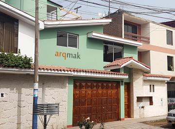 Habitación de 1 habitación, Lima · Habitación Para Dama - Mayorazgo, Ate