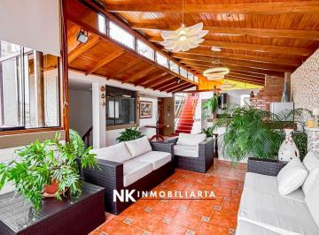 Casa de 6 habitaciones, Lima · Casa Amplia en Cedros de Villa – 6 Dorm. Cochera y Terraza