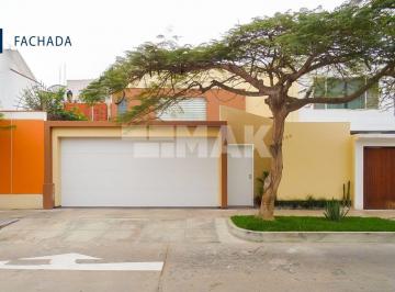 Casa de 3 habitaciones, Lima · ¡Amplia Casa con Piscina en La Urbanización Los Rosales de Surco!